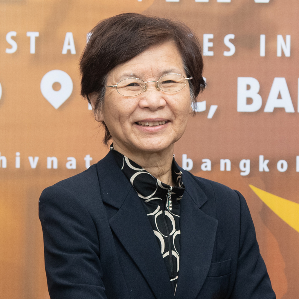 Chureeratana-Bowonwatanuwong_1000x1000