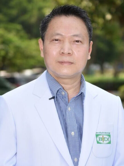 วิศิษฏ์ ประสิทธิศิริกุล_580x580